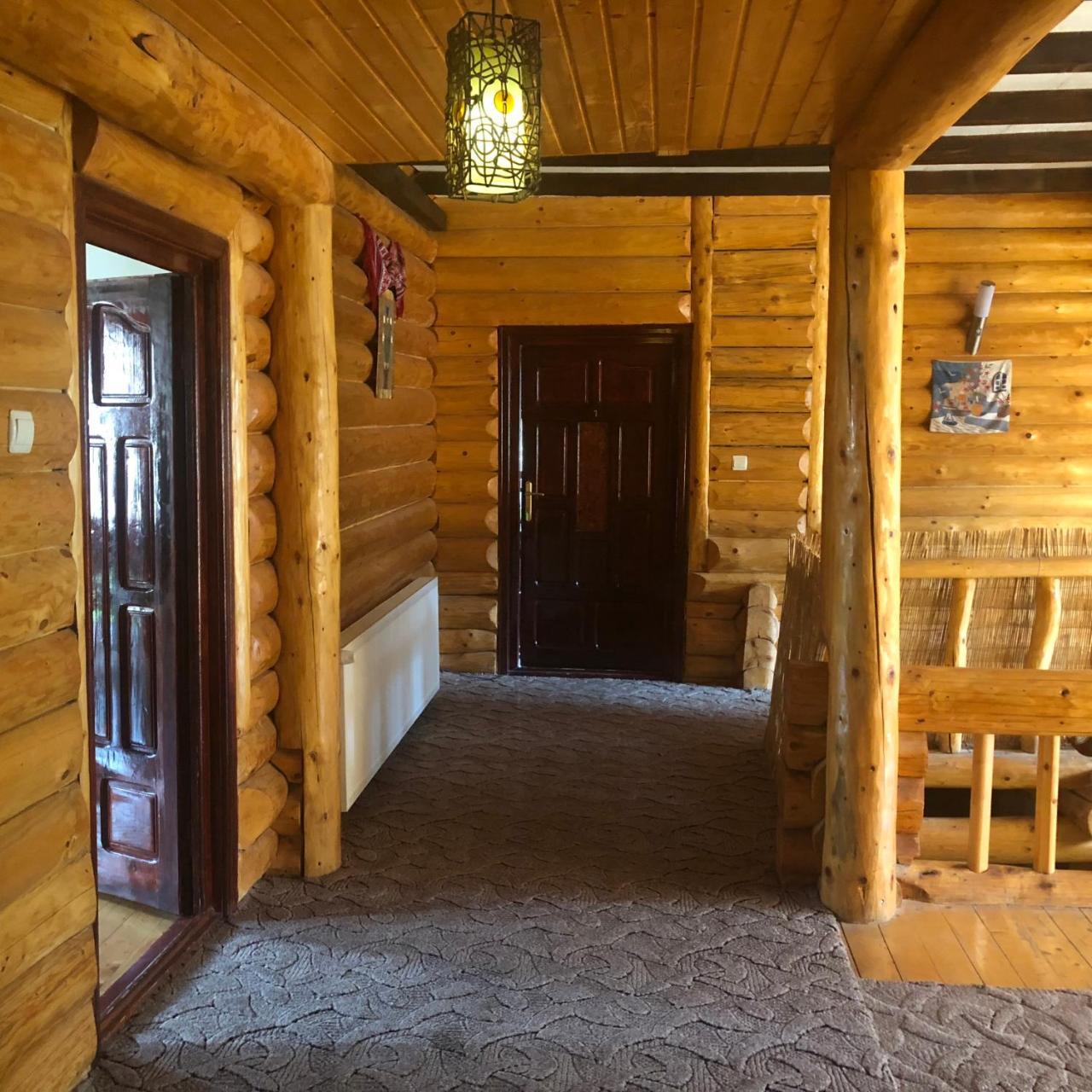 Hot Tub Chalet Retreat Villa Braşov Eksteriør bilde